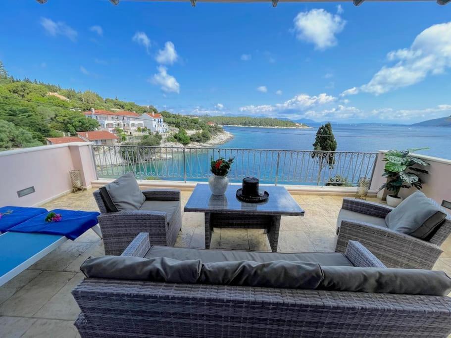 Paradise House Apart3, 5Min Walking Distance To Fiskardo Center 外观 照片